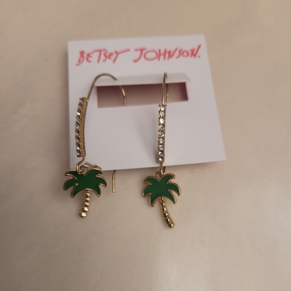 BETSEY JOHNSON PALM TREE EARRINGS